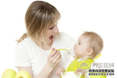 哪些食疗偏方能治疗宝宝咳嗽?
